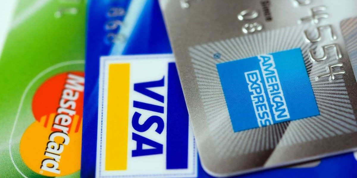 panoplie de CB Visa, Mastercard et Amex